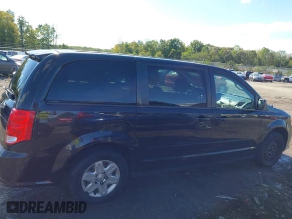 ✅ 2012 Dodge Grand Caravan SE • VIN: 2C4RDGBG6CR198155 • Lot: 43409893. Listed on IAAI with 110,092 mi. Free auction sales archive from the USA and detailed vehicle history report at DreamBid. Image 13.