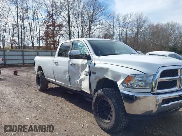 ✅ 2015 Ram 2500 SLT • VIN: 3C6TR5JT2FG691729 • Лот: 43771472. Опубликован ранее на IAAI с пробегом 152 381 миль. Бесплатный доступ к архиву аукционных продаж из США и подробный отчёт об истории автомобиля на DreamBid. Изображение 13.