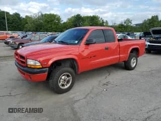 ✅ 1999 Dodge Dakota SLT • VIN: 1B7GG22Y3XS136064 • Lot: 69782945. Wystawiony na Copart z przebiegiem 88 568 mil. Bezpłatny archiwum sprzedaży aukcyjnych z USA i szczegółowy raport historii pojazdu na DreamBid. Zdjęcie 1.