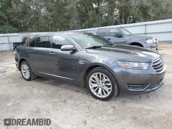 ✅ 2018 Ford Taurus Limited • VIN: 1FAHP2F88JG103270 • Lot: 85266195. Wystawiony na Copart z przebiegiem 116 727 mil. Bezpłatny archiwum sprzedaży aukcyjnych z USA i szczegółowy raport historii pojazdu na DreamBid. Zdjęcie 4.