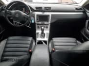 ✅ 2013 Volkswagen CC R-Line • VIN: WVWBP7AN2DE543477 • Lot: 93209515. Listed on Copart with 128,084 mi. Free auction sales archive from the USA and detailed vehicle history report at DreamBid. Image 8.