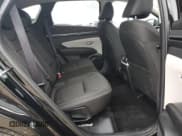 ✅ 2024 Hyundai Tucson SEL • VIN: 5NMJB3DE9RH420567 • Lot: 70760054. Wystawiony na Copart z przebiegiem 1 575 mil. Bezpłatny archiwum sprzedaży aukcyjnych z USA i szczegółowy raport historii pojazdu na DreamBid. Zdjęcie 11.