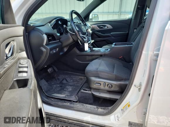 ✅ 2023 Chevrolet Traverse LT Cloth • VIN: 1GNEVMKW6PJ151369 • Lot: 68903965. Listed on Copart with Not provided. Free auction sales archive from the USA and detailed vehicle history report at DreamBid. Image 13.