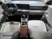 2024 Hyundai Kona SE with VIN KM8HACAB5RU084769, listed as a Copart auction lot 77807274 with 33,045 mi miles and Salvage title. Bid and sale history available at DreamBid. Image 8.