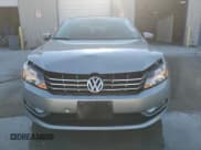 ✅ 2012 Volkswagen Passat SEL Premium • VIN: 1VWCN7A32CC053931 • Лот: 86692985. Опубликован ранее на Copart с пробегом 150 407 миль. Бесплатный доступ к архиву аукционных продаж из США и подробный отчёт об истории автомобиля на DreamBid. Изображение 5.