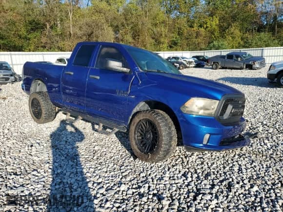 2019 Ram 1500 Express with VIN 1C6RR7FG5KS578684, listed as a Copart auction lot 85645335 with 127,897 mi miles and Salvage title. Bid and sale history available at DreamBid. Image 4.