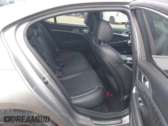 ✅ 2021 Genesis G70 3.3T • VIN: KMTG34LE0MU066553 • Лот: 43366038. Опубликован ранее на IAAI с пробегом 54 337 миль. Бесплатный доступ к архиву аукционных продаж из США и подробный отчёт об истории автомобиля на DreamBid. Изображение 8.