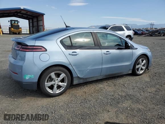 ✅ 2013 Chevrolet Volt • VIN: 1G1RE6E44DU131589 • Lot: 69304094. Wystawiony na Copart z przebiegiem 110 346 mil. Bezpłatny archiwum sprzedaży aukcyjnych z USA i szczegółowy raport historii pojazdu na DreamBid. Zdjęcie 3.
