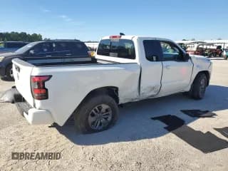 ✅ 2025 Nissan Frontier SV • VIN: 1N6ED1CL1SN601006 • Lot: 86408975. Listed on Copart with 3,714 mi. Free auction sales archive from the USA and detailed vehicle history report at DreamBid. Image 3.