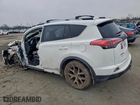 ✅ 2018 Toyota RAV4 Hybrid SE • VIN: JTMJJREV5JD159293 • Lot: 93912485. Listed on Copart with 108,881 mi. Free auction sales archive from the USA and detailed vehicle history report at DreamBid. Image 2.