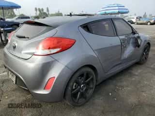 2016 Hyundai Veloster z VIN KMHTC6AD9GU260582, wystawiony jako Copart lot #71878294 z przebiegiem 83 155 mil mil oraz Szkoda całkowita • Salvage title. Historia ofert i sprzedaży dostępna na DreamBid. Obrazek 3.