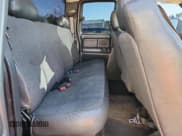 ✅ 2004 Chevrolet Silverado 2500HD LT • VIN: 1GCHK29154E111768 • Lot: 87251525. Wystawiony na Copart z przebiegiem 307 950 mil. Bezpłatny archiwum sprzedaży aukcyjnych z USA i szczegółowy raport historii pojazdu na DreamBid. Zdjęcie 10.