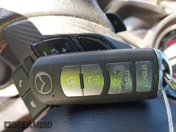 ✅ 2014 Mazda 3 S Grand Touring • VIN: JM1BM1W30E1160725 • Lot: 43458177. Listed on IAAI with 114,886 mi. Free auction sales archive from the USA and detailed vehicle history report at DreamBid. Image 11.