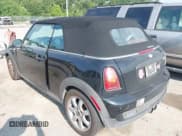 ✅ 2010 MINI Convertible S • VIN: WMWMS3C56ATZ85146 • Лот: 42885013. Опубликован ранее на IAAI с пробегом 124 237 миль. Бесплатный доступ к архиву аукционных продаж из США и подробный отчёт об истории автомобиля на DreamBid. Изображение 3.