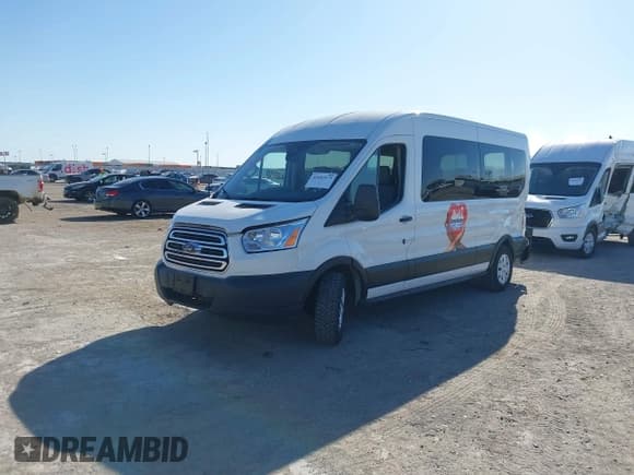 ✅ 2019 Ford Transit Passenger XL • VIN: 1FBAX2CM0KKA47535 • Лот: 43683979. Опубликован ранее на IAAI с пробегом 89 033 миль. Бесплатный доступ к архиву аукционных продаж из США и подробный отчёт об истории автомобиля на DreamBid. Изображение 2.