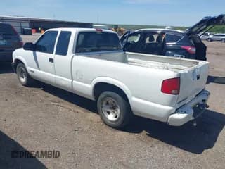 ✅ 2002 Chevrolet S-10 Fleet • VIN: 1GCCS195628174249 • Лот: 42082886. Опубликован ранее на IAAI с пробегом 362 368 миль. Бесплатный доступ к архиву аукционных продаж из США и подробный отчёт об истории автомобиля на DreamBid. Изображение 3.