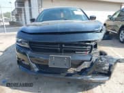 ✅ 2018 Dodge Charger GT • VIN: 2C3CDXJG8JH207520 • Lot: 43165500. Wystawiony na IAAI z przebiegiem 40 311 mil. Bezpłatny archiwum sprzedaży aukcyjnych z USA i szczegółowy raport historii pojazdu na DreamBid. Zdjęcie 13.