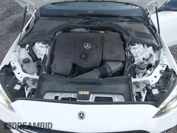 ✅ 2022 Mercedes-Benz C 300 • VIN: W1KAF4HB9NR043468 • Lot: 41699101. Wystawiony na IAAI z przebiegiem 73 248 mil. Bezpłatny archiwum sprzedaży aukcyjnych z USA i szczegółowy raport historii pojazdu na DreamBid. Zdjęcie 10.