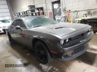 ✅ 2018 Dodge Challenger T/A • VIN: 2C3CDZBT9JH160988 • Lot: 37945494. Wystawiony na Copart z przebiegiem 86 533 mil. Bezpłatny archiwum sprzedaży aukcyjnych z USA i szczegółowy raport historii pojazdu na DreamBid. Zdjęcie 4.