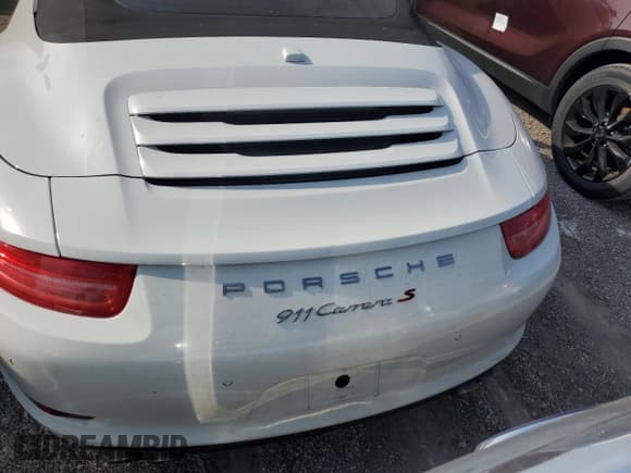 ✅ 2015 Porsche 911 Carrera S • VIN: WP0CB2A91FS155329 • Lot: 74730104. Listed on Copart with Not provided. Free auction sales archive from the USA and detailed vehicle history report at DreamBid. Image 11.