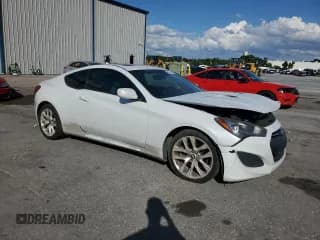 ✅ 2013 Hyundai Genesis Coupe Premium • VIN: KMHHT6KD5DU103759 • Lot: 80351655. Wystawiony na Copart z przebiegiem 179 716 mil. Bezpłatny archiwum sprzedaży aukcyjnych z USA i szczegółowy raport historii pojazdu na DreamBid. Zdjęcie 4.