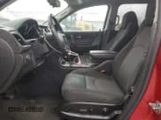 ✅ 2014 Chevrolet Traverse LT • VIN: 1GNKRGKD8EJ294344 • Lot: 91020965. Wystawiony na Copart z przebiegiem 157 722 mil. Bezpłatny archiwum sprzedaży aukcyjnych z USA i szczegółowy raport historii pojazdu na DreamBid. Zdjęcie 7.