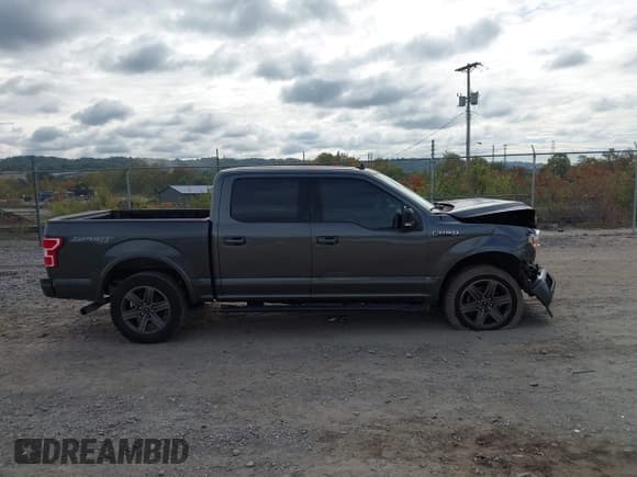 ✅ 2020 Ford F-150 XL • VIN: 1FTEW1EP4LKE27660 • Lot: 43303281. Wystawiony na IAAI z przebiegiem 35 721 mil. Bezpłatny archiwum sprzedaży aukcyjnych z USA i szczegółowy raport historii pojazdu na DreamBid. Zdjęcie 14.