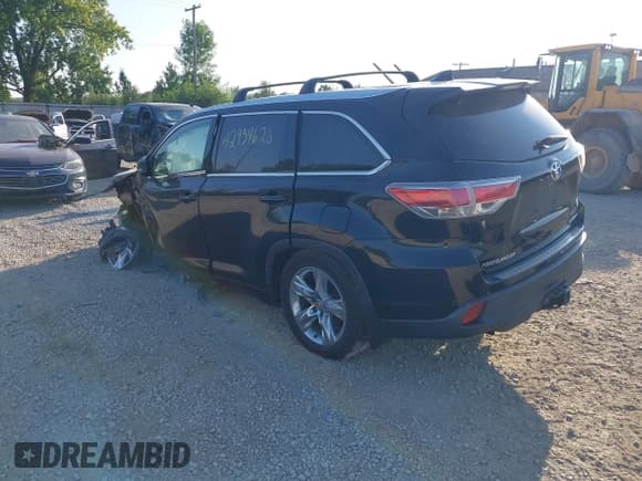 ✅ 2015 Toyota Highlander Limited • VIN: 5TDDKRFH0FS099793 • Lot: 42934628. Listed on IAAI with 224,630 mi. Free auction sales archive from the USA and detailed vehicle history report at DreamBid. Image 3.