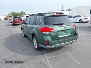 ✅ 2013 Subaru Outback Limited • VIN: 4S4BRCKC2D3215242 • Lot: 43638342. Wystawiony na IAAI z przebiegiem 150 037 mil. Bezpłatny archiwum sprzedaży aukcyjnych z USA i szczegółowy raport historii pojazdu na DreamBid. Zdjęcie 3.