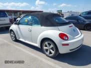 ✅ 2007 Volkswagen Beetle Triple White • VIN: 3VWFF31Y67M413348 • Lot: 42602329. Listed on IAAI with 206,022 mi. Free auction sales archive from the USA and detailed vehicle history report at DreamBid. Image 3.