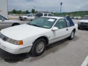 ✅ 1995 Mercury Cougar XR7 • VIN: 1MELM62W6SH623812 • Lot: 42306630. Wystawiony na IAAI z przebiegiem 51 391 mil. Bezpłatny archiwum sprzedaży aukcyjnych z USA i szczegółowy raport historii pojazdu na DreamBid. Zdjęcie 6.