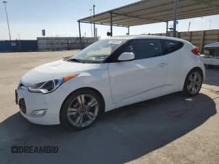 ✅ 2016 Hyundai Veloster • VIN: KMHTC6AD4GU299242 • Lot: 75996484. Wystawiony na Copart z przebiegiem 83 644 mil. Bezpłatny archiwum sprzedaży aukcyjnych z USA i szczegółowy raport historii pojazdu na DreamBid. Zdjęcie 1.