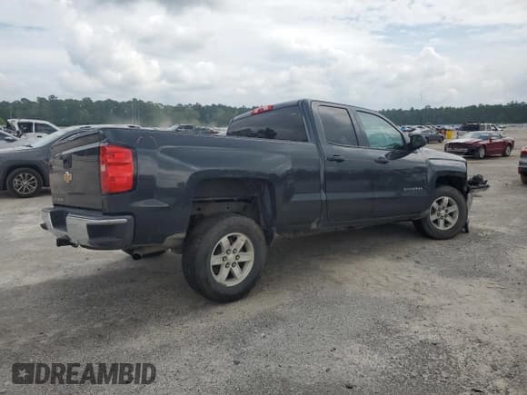 ✅ 2018 Chevrolet Silverado 1500 LS • VIN: 1GCRCNEC8JZ128451 • Лот: 67307565. Опубликован ранее на Copart с пробегом 182 753 миль. Бесплатный доступ к архиву аукционных продаж из США и подробный отчёт об истории автомобиля на DreamBid. Изображение 3.