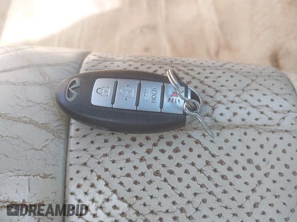 ✅ 2011 Infiniti G37 Journey • VIN: JN1CV6EK6BM215666 • Lot: 42696874. Listed on IAAI with 206,415 mi. Free auction sales archive from the USA and detailed vehicle history report at DreamBid. Image 11.