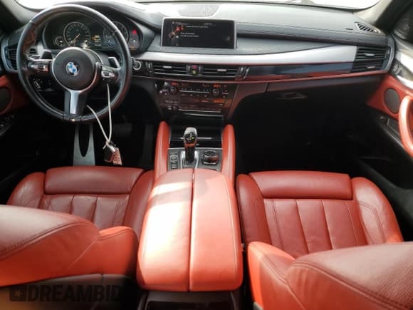 ✅ 2015 BMW X6 xDrive50i • VIN: 5UXKU6C51F0F94356 • Lot: 82709535. Listed on Copart with 266,112 mi. Free auction sales archive from the USA and detailed vehicle history report at DreamBid. Image 8.