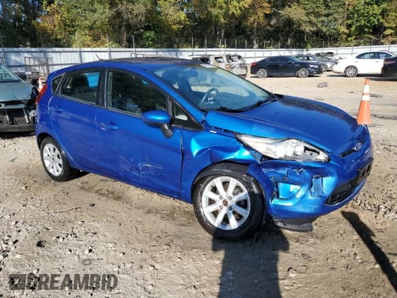✅ 2011 Ford Fiesta SE • VIN: 3FADP4EJ6BM202739 • Lot: 89550045. Wystawiony na Copart z przebiegiem 138 458 mil. Bezpłatny archiwum sprzedaży aukcyjnych z USA i szczegółowy raport historii pojazdu na DreamBid. Zdjęcie 4.