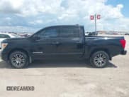 ✅ 2022 Nissan Titan SV • VIN: 1N6AA1ED7NN100171 • Лот: 42585817. Опубликован ранее на IAAI с пробегом 54 139 миль. Бесплатный доступ к архиву аукционных продаж из США и подробный отчёт об истории автомобиля на DreamBid. Изображение 14.