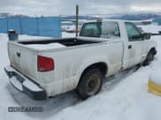 ✅ 2002 Chevrolet S-10 LS • VIN: 1GCCS145928212306 • Лот: 41505278. Опубликован ранее на IAAI с пробегом 127 441 миль. Бесплатный доступ к архиву аукционных продаж из США и подробный отчёт об истории автомобиля на DreamBid. Изображение 4.