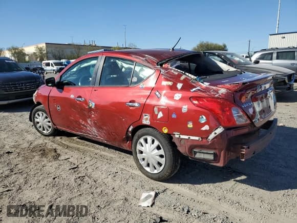 ✅ 2019 Nissan Versa S Plus • VIN: 3N1CN7AP7KL858920 • Lot: 85738665. Wystawiony na Copart z przebiegiem 123 447 mil. Bezpłatny archiwum sprzedaży aukcyjnych z USA i szczegółowy raport historii pojazdu na DreamBid. Zdjęcie 2.