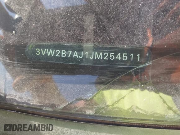 ✅ 2018 Volkswagen Jetta S • VIN: 3VW2B7AJ1JM254511 • Lot: 42791271. Listed on IAAI with 98,904 mi. Free auction sales archive from the USA and detailed vehicle history report at DreamBid. Image 9.