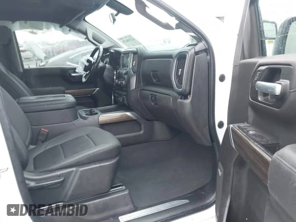 ✅ 2021 Chevrolet Silverado 1500 LT Trail Boss • VIN: 3GCPYFEL9MG134648 • Лот: 43336675. Опубликован ранее на IAAI с пробегом 94 531 миль. Бесплатный доступ к архиву аукционных продаж из США и подробный отчёт об истории автомобиля на DreamBid. Изображение 5.