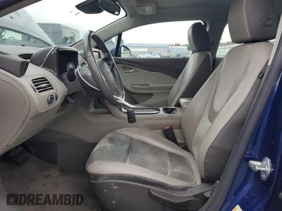 ✅ 2013 Chevrolet Volt • VIN: 1G1RD6E41DU141340 • Lot: 91387965. Wystawiony na Copart z przebiegiem 209 891 mil. Bezpłatny archiwum sprzedaży aukcyjnych z USA i szczegółowy raport historii pojazdu na DreamBid. Zdjęcie 7.