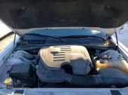 ✅ 2017 Dodge Challenger SXT • VIN: 2C3CDZAG7HH558683 • Lot: 36436673. Wystawiony na Copart z przebiegiem 130 623 mil. Bezpłatny archiwum sprzedaży aukcyjnych z USA i szczegółowy raport historii pojazdu na DreamBid. Zdjęcie 11.