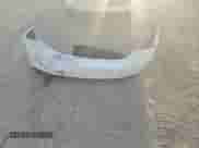 2018 Chevrolet Malibu LT z VIN 1G1ZD5ST4JF179375, wystawiony jako Copart lot #80330855 z przebiegiem 134 062 mil mil oraz Czysty tytuł • Clean title. Historia ofert i sprzedaży dostępna na DreamBid. Obrazek 12.