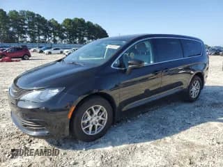 ✅ 2020 Chrysler Voyager LX • VIN: 2C4RC1CG5LR237445 • Lot: 66033615. Wystawiony na Copart z przebiegiem 102 728 mil. Bezpłatny archiwum sprzedaży aukcyjnych z USA i szczegółowy raport historii pojazdu na DreamBid. Zdjęcie 1.