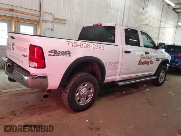 ✅ 2018 Ram 2500 Tradesman • VIN: 3C6UR5CJ3JG377886 • Лот: 80320875. Опубликован ранее на Copart с пробегом 122 029 миль. Бесплатный доступ к архиву аукционных продаж из США и подробный отчёт об истории автомобиля на DreamBid. Изображение 3.