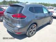 ✅ 2017 Nissan Rogue SL • VIN: 5N1AT2MT0HC884605 • Lot: 42080330. Listed on IAAI with 85,736 mi. Free auction sales archive from the USA and detailed vehicle history report at DreamBid. Image 4.