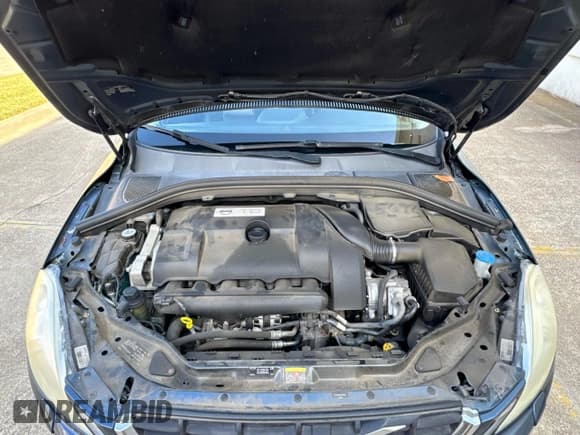 ✅ 2011 Volvo XC60 3.0T • VIN: YV4902DZ1B2155592 • Lot: 92734595. Wystawiony na Copart z przebiegiem 145 962 mil. Bezpłatny archiwum sprzedaży aukcyjnych z USA i szczegółowy raport historii pojazdu na DreamBid. Zdjęcie 7.