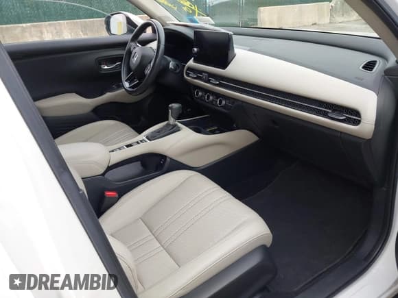 ✅ 2024 Honda HR-V EX-L • VIN: 3CZRZ2H78RM726056 • Lot: 43880059. Wystawiony na IAAI z przebiegiem 30 863 mil. Bezpłatny archiwum sprzedaży aukcyjnych z USA i szczegółowy raport historii pojazdu na DreamBid. Zdjęcie 5.