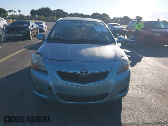 ✅ 2010 Toyota Yaris • VIN: JTDBT4K37A1361221 • Лот: 43522896. Опубликован ранее на IAAI с пробегом 234 249 миль. Бесплатный доступ к архиву аукционных продаж из США и подробный отчёт об истории автомобиля на DreamBid. Изображение 12.